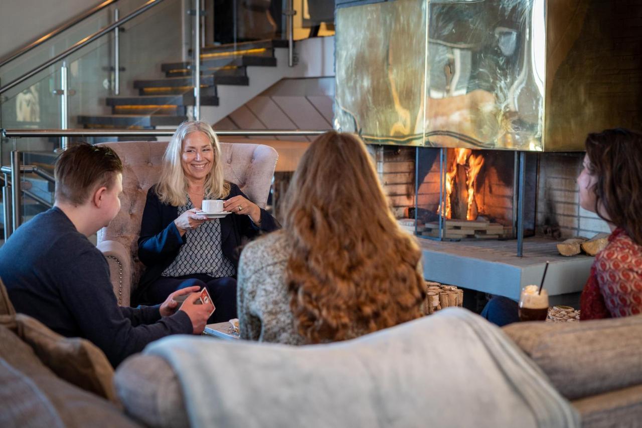 Sollefteå Hotell Hallstaberget מראה חיצוני תמונה