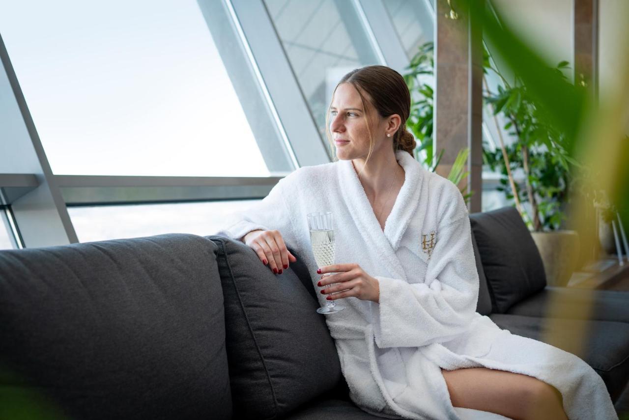 Sollefteå Hotell Hallstaberget מראה חיצוני תמונה
