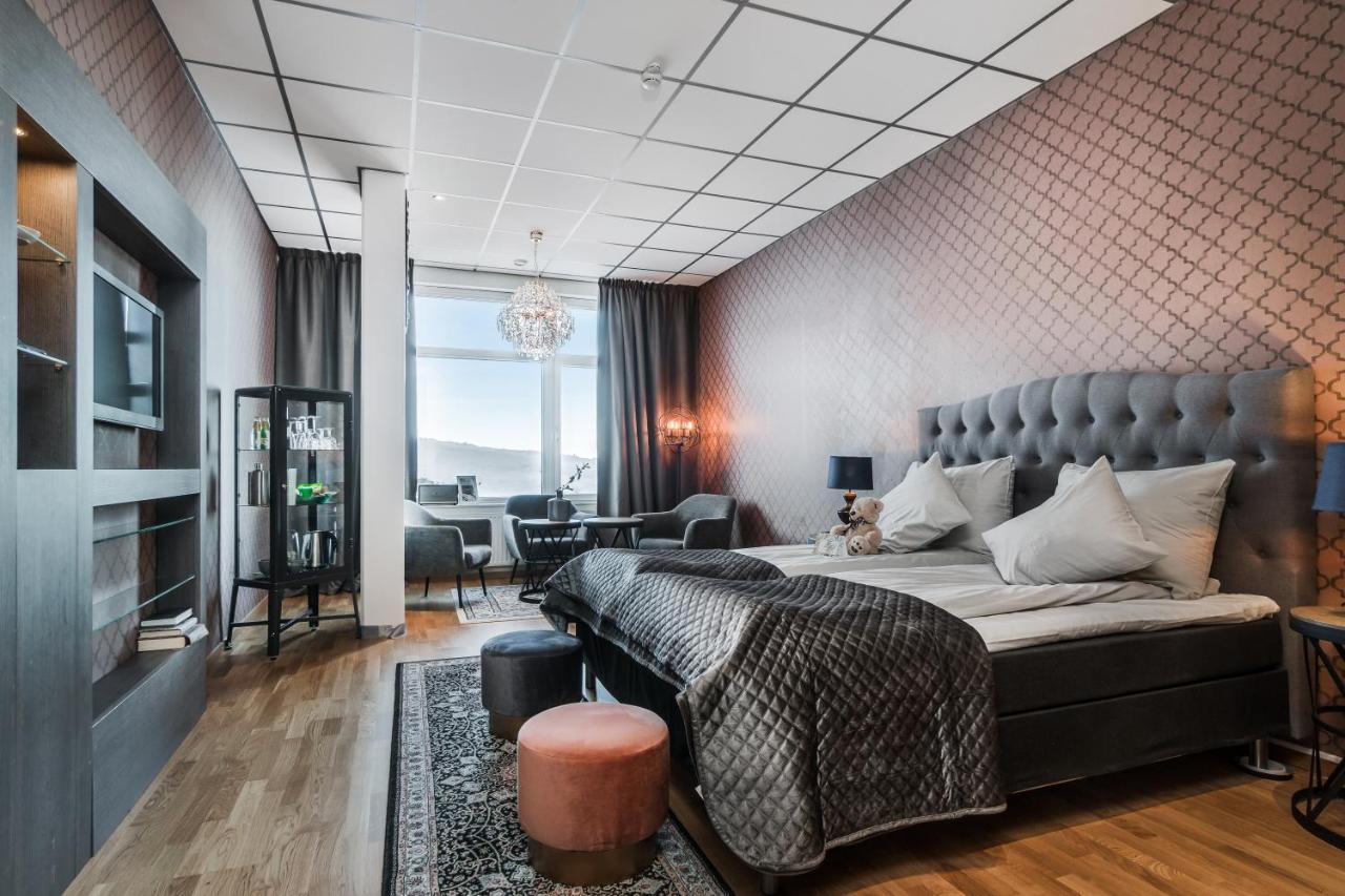 Sollefteå Hotell Hallstaberget מראה חיצוני תמונה